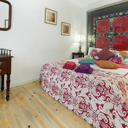 Feelinglisbon Fado Апартаменты *