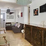 Feelinglisbon Fado Daire Lisboa